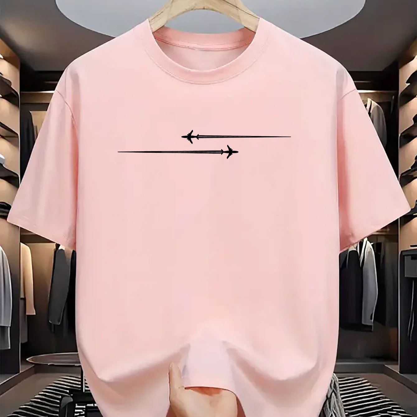 Camiseta deportiva de cuello redondo cómoda con estampado.